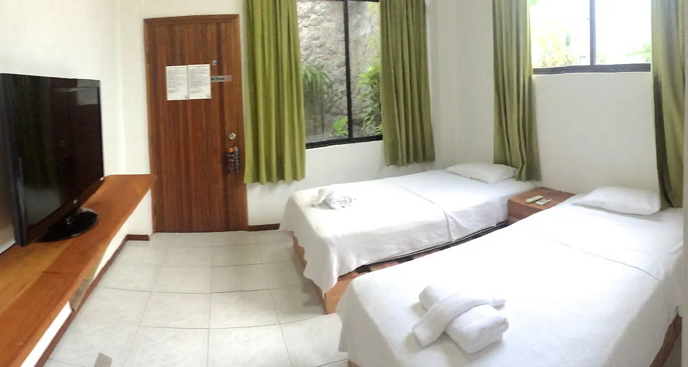 Galapagos House Hostel Puerto Ayora