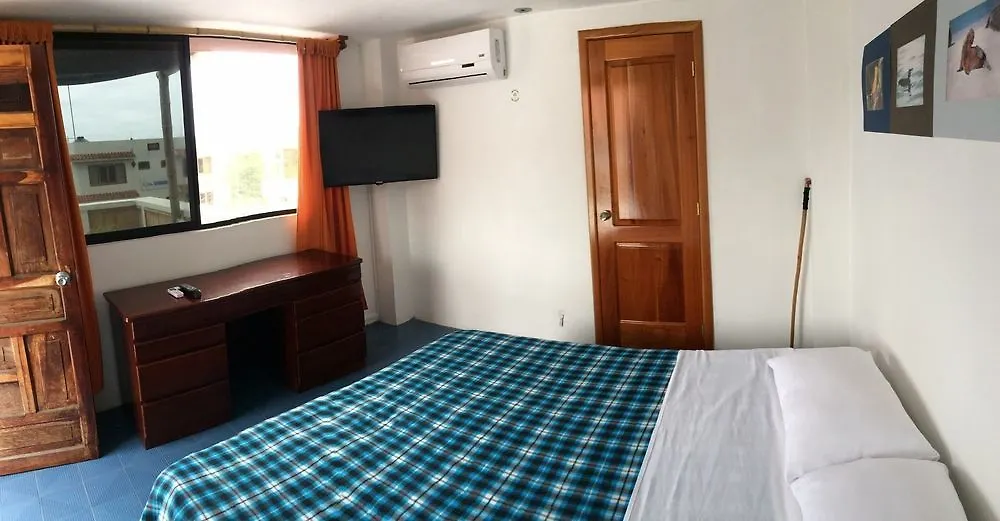 Galapagos House Hostel Puerto Ayora  Puerto Ayora (Galapagos Islands)