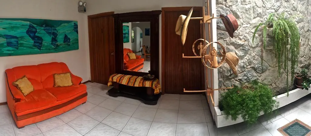 Galapagos House Hostel Puerto Ayora  Puerto Ayora (Galapagos Islands)
